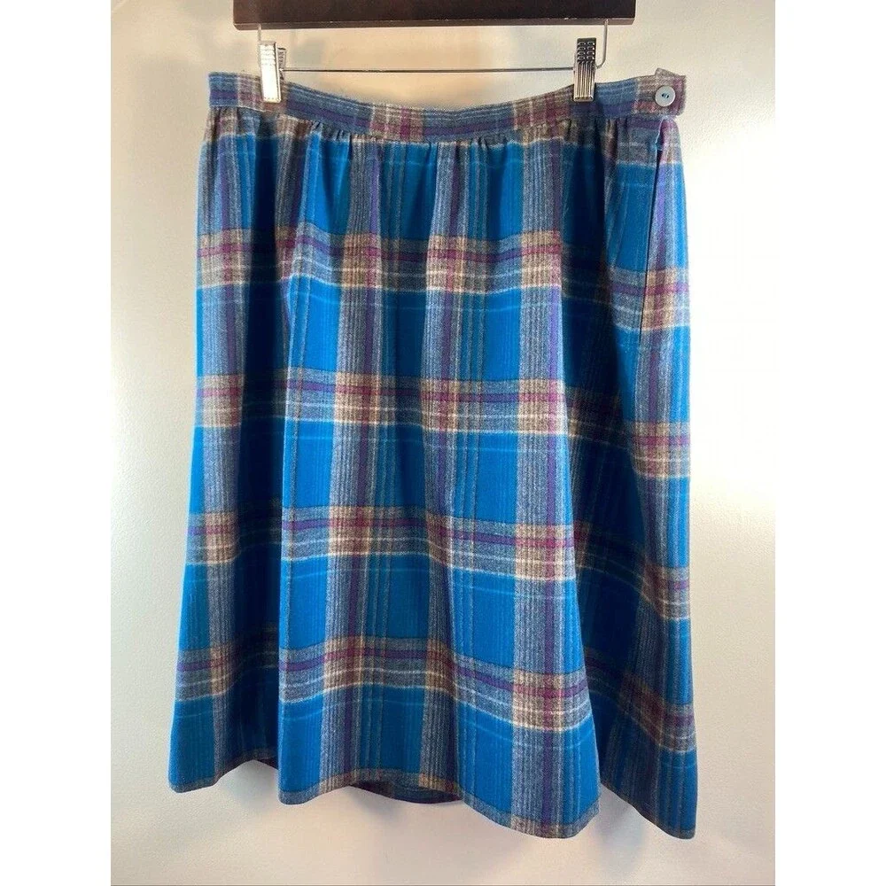 Vintage Pendleton Skirt Women's 16 Blue Plaid Wool Academia 100% Virgin Wool USA